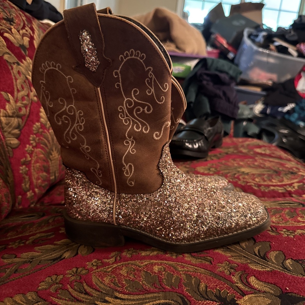Shyanne® (Girls 5 D) Sparkle Plenty™ Western Boots - Broad Square Toe in Pink
